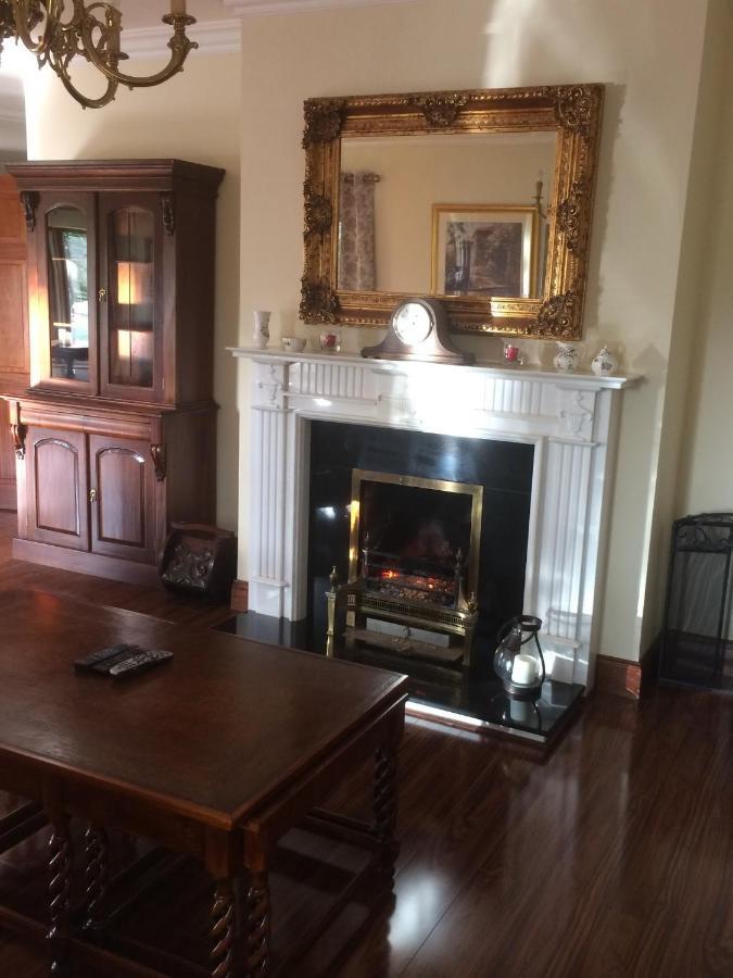 Lios 4* Woodford (Kerry)